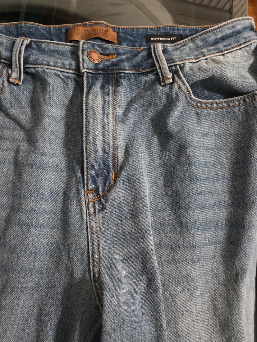 Judy Blue Light Wash Relaxed Boyfriend Jeans 15/32